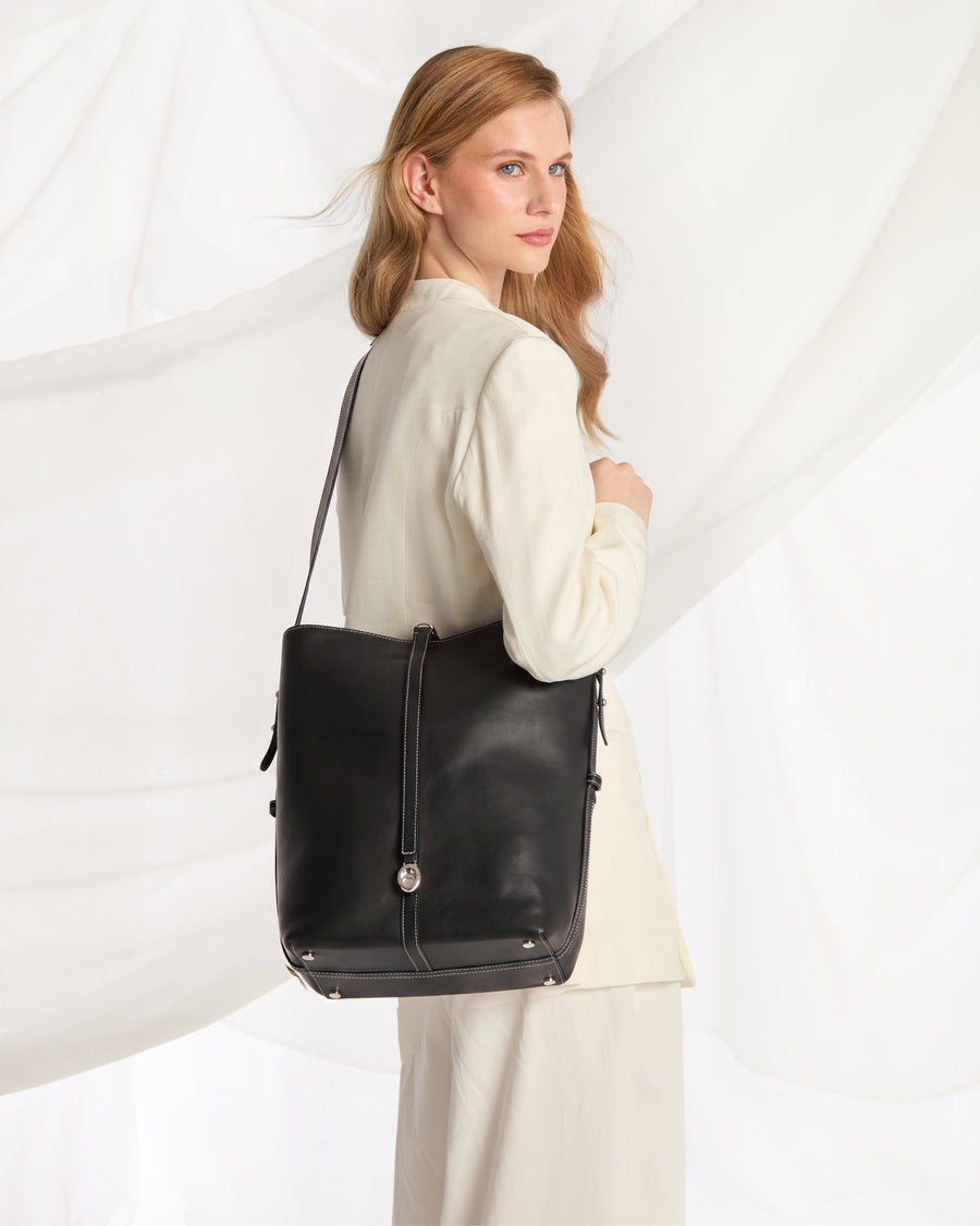 Bucket Bag - Black/Silver Contrast