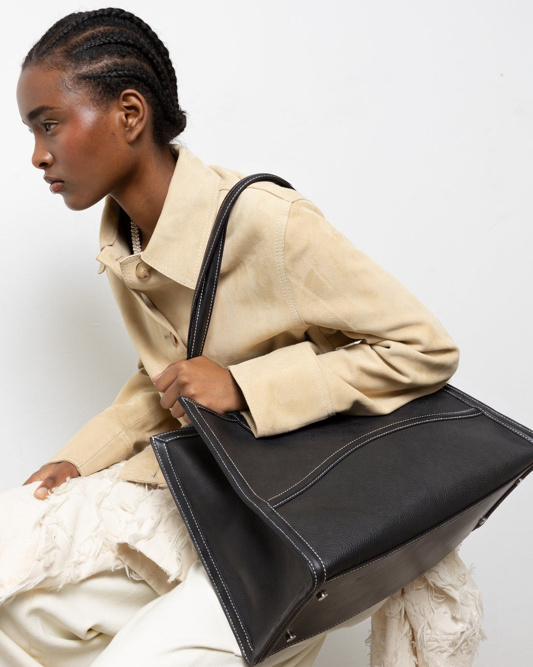 Capacious Tote - Black/Silver Contrast