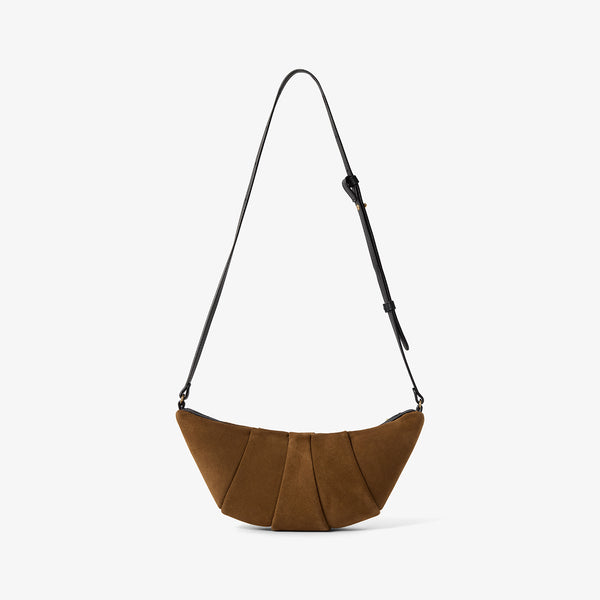 バッグ archive croissant bag Croissant Bag - Sculptural Leather Cross Body | BY BANOO