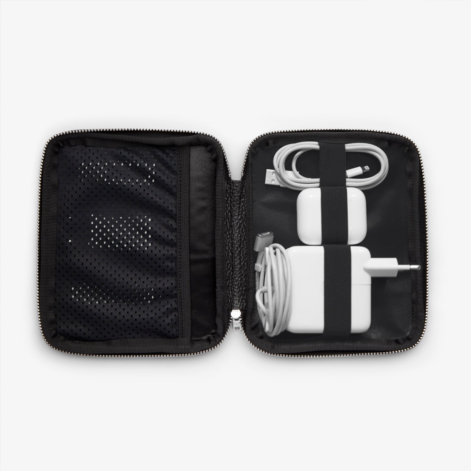 Cable pocket - The perfect tech organizer for work - Black/Silver