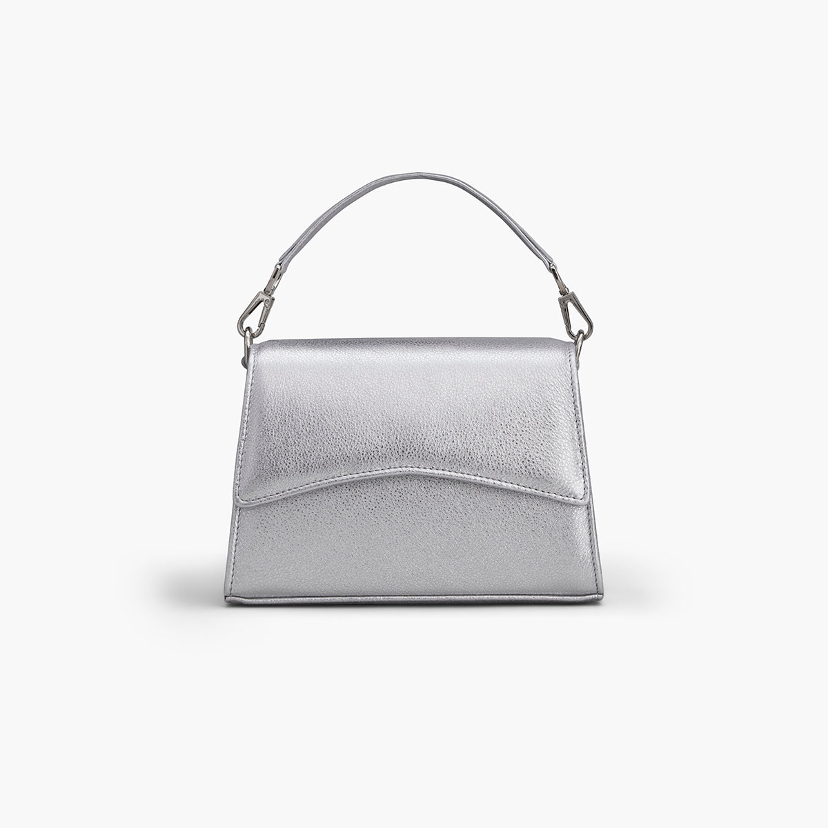 A silver shimmer grained leather handbag with silver metalware and an adjustable strap for a comfortable crossbody or shoulder fit.